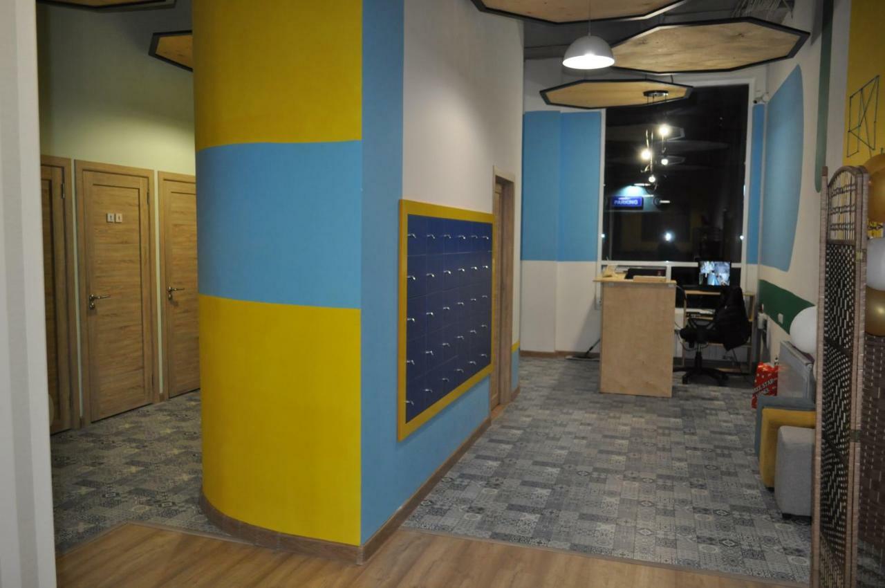 Hostel S size Astana Exterior foto
