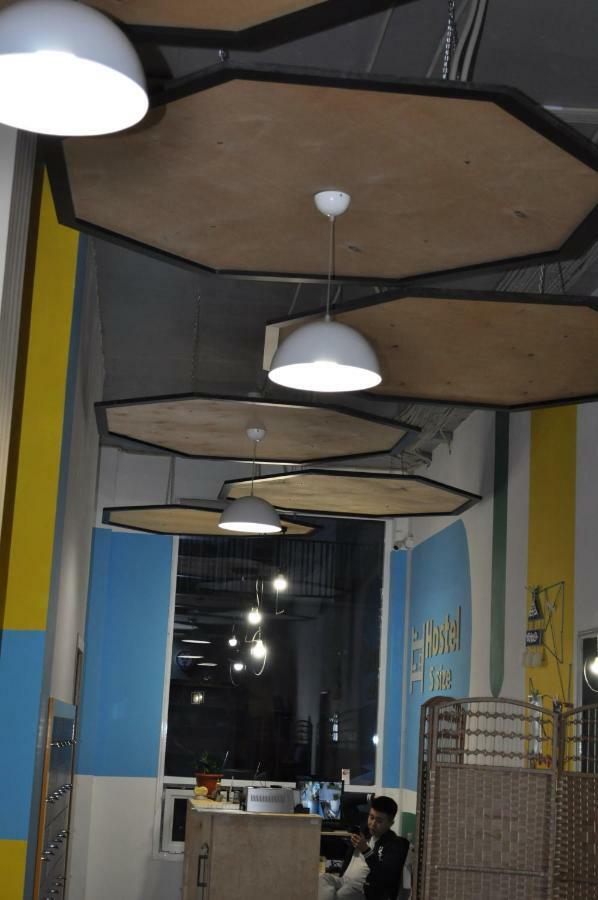 Hostel S size Astana Exterior foto