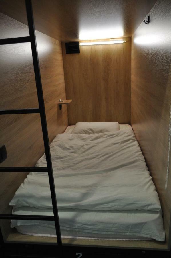 Hostel S size Astana Exterior foto